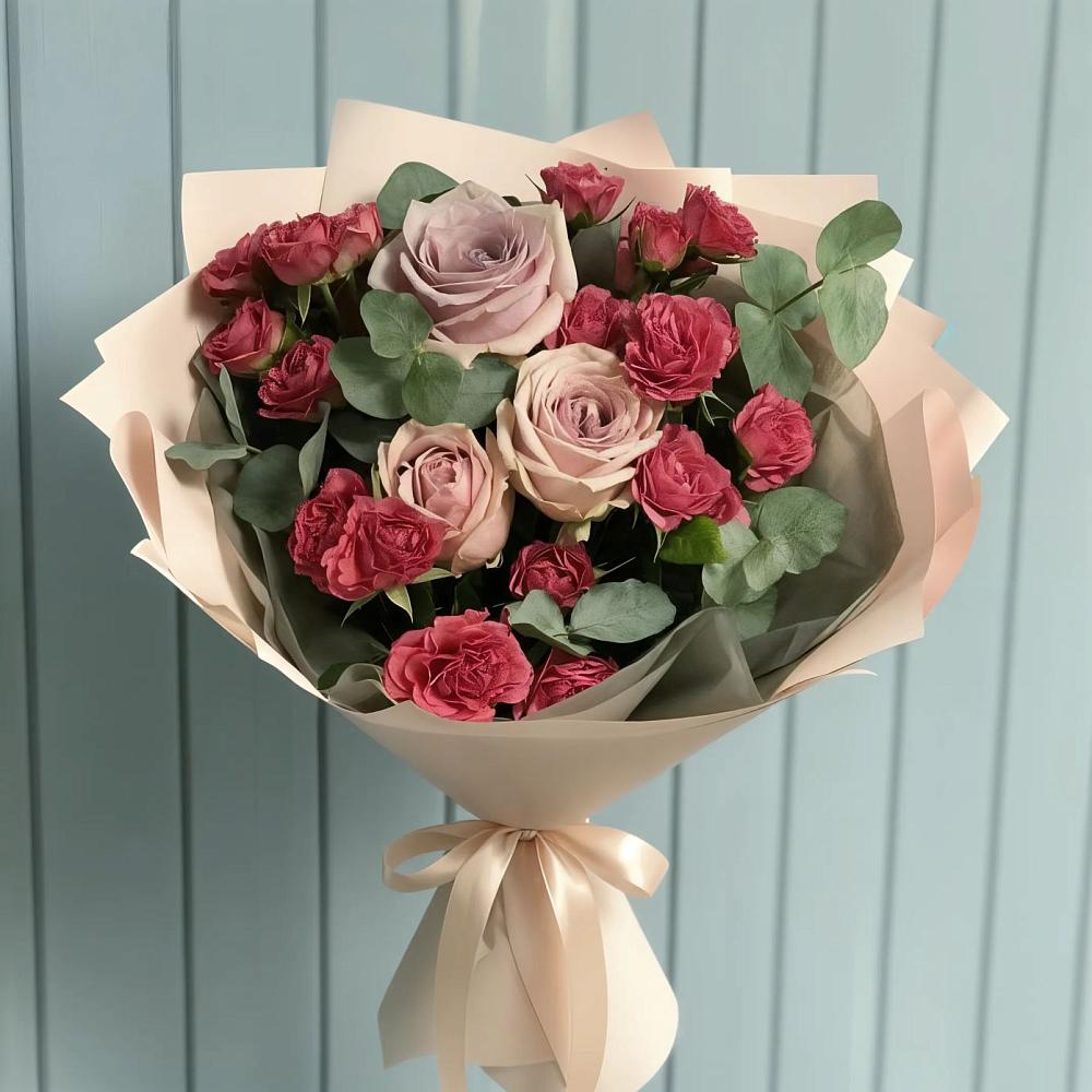 Букет цветов из: Гвоздики и Розы в Зетеречный