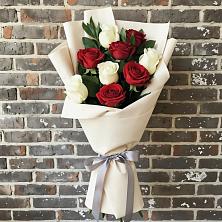 Букет цветов из:  Розы в Зетеречный