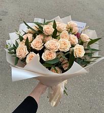 Букет Кремовые розы Латте в Зетеречный