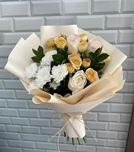 Букет цветов из:  Розы и Хризантемы в Зетеречный