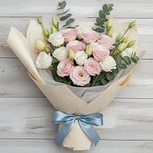 Букет цветов из:  Лизиантусы в Зетеречный