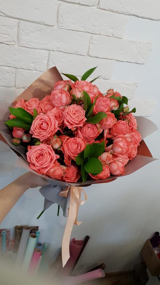 Букет цветов из: Розы в Зетеречный