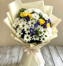 Букет цветов из:  Ирисы, Хризантемы и Розы #REPLACE_PRED# Зетеречный
