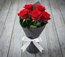 Букет 5 Красных роз Эдлесс Лав #REPLACE_PRED# Зетеречный