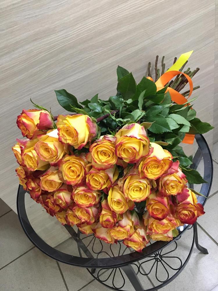 Букет Желтые розы в Зетеречный