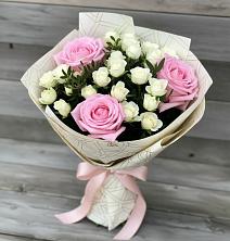 Букет цветов из:  Розы в Зетеречный