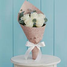 Букет цветов из:  Розы в Зетеречный