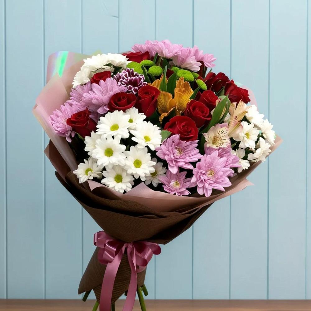 Букет цветов из: Розы, Хризантемы и Альстромерии в Зетеречный