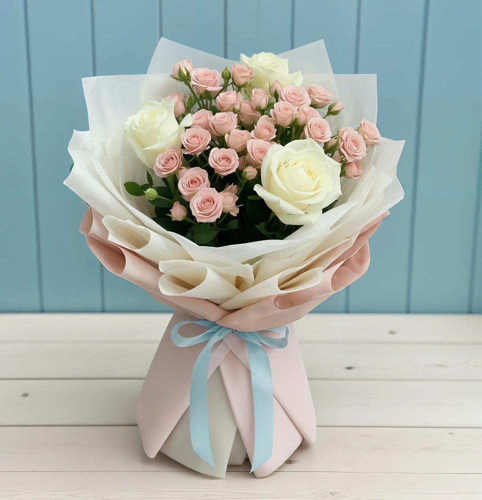 Букет цветов из: Розы в Зетеречный