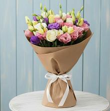 Букет цветов из:  Лизиантусы в Зетеречный