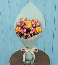 Букет цветов из:  Розы в Зетеречный